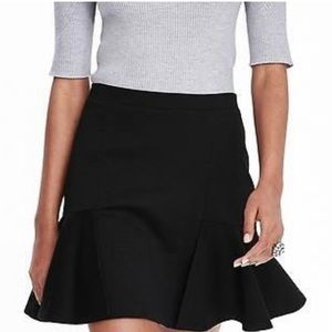 Flounce Skirt, Zipper At Waist, Ideal Black, SZ 16, Airy, Bubbly, Sophisticated